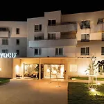 Voco , Cite Des Vins By Ihg Бон