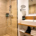 Voco , Cite Des Vins By Ihg Бон
