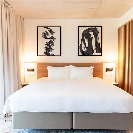 Hotel Voco , Cite Des Vins By Ihg 4*