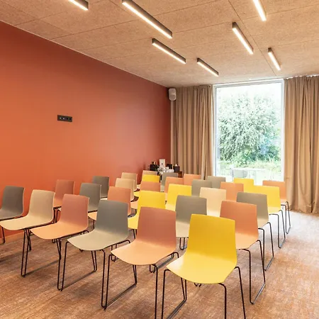 Hotel Voco , Cite Des Vins By Ihg Beaune (Cote d'Or)