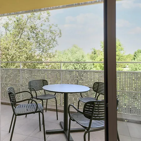 Voco , Cite Des Vins By Ihg 4*