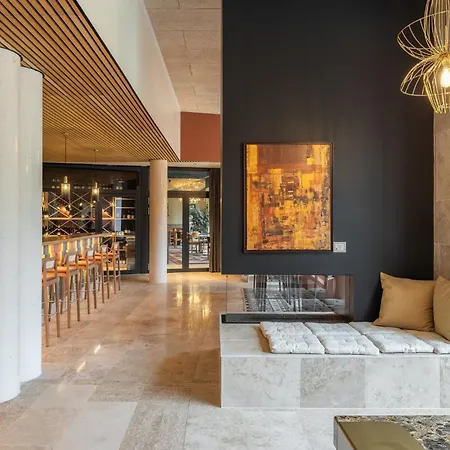 Hotel Voco , Cite Des Vins By Ihg 4*