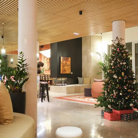 Voco , Cite Des Vins By Ihg Beaune (Cote d'Or)