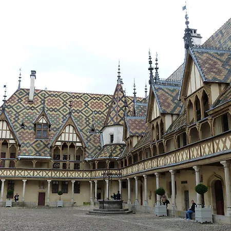 Voco , Cite Des Vins By Ihg Beaune (Cote d'Or)