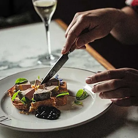 Voco , Cite Des Vins By Ihg 4* Beaune (Cote d'Or)