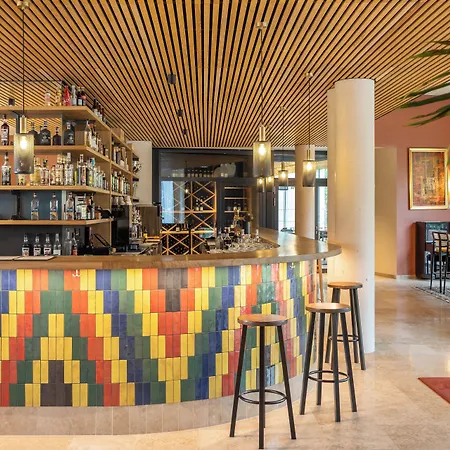 Hotel Voco , Cite Des Vins By Ihg