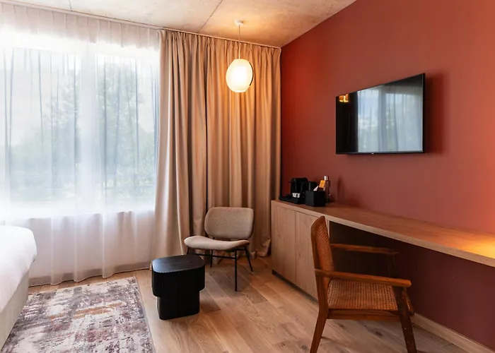 Отель Voco , Cite Des Vins By Ihg