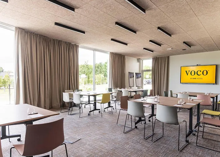 Voco , Cite Des Vins By Ihg 4* ביון