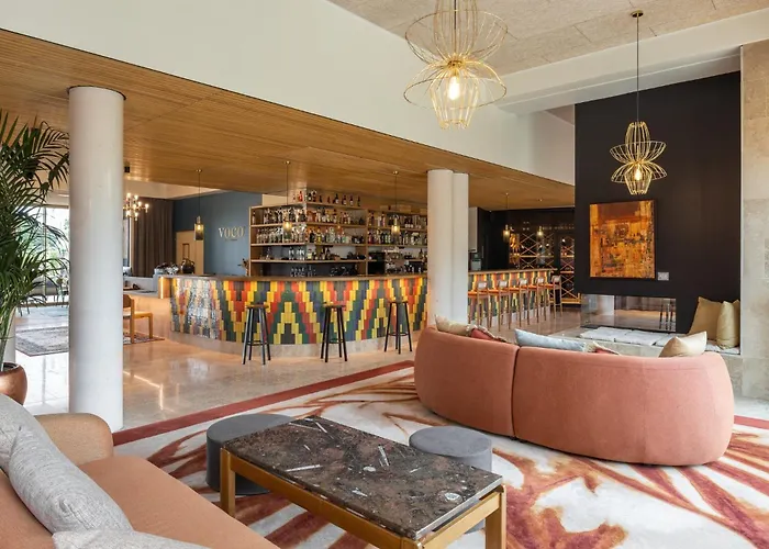 Voco , Cite Des Vins By Ihg מלון