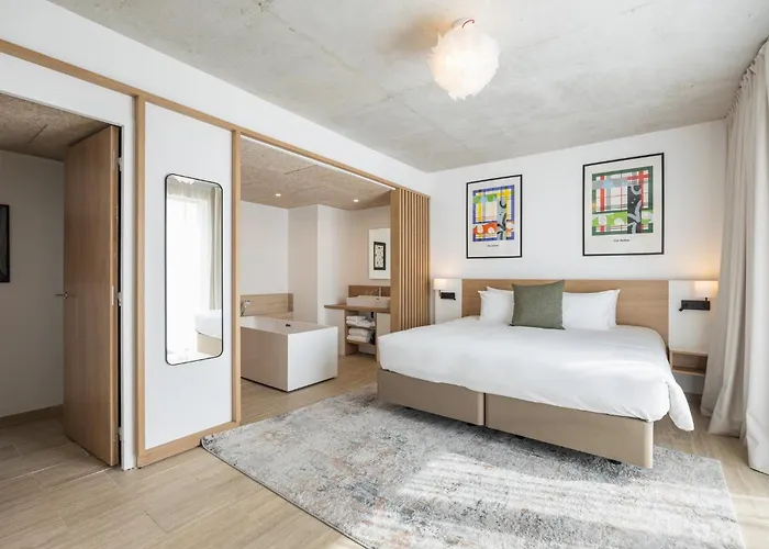 Voco , Cite Des Vins By Ihg 4*